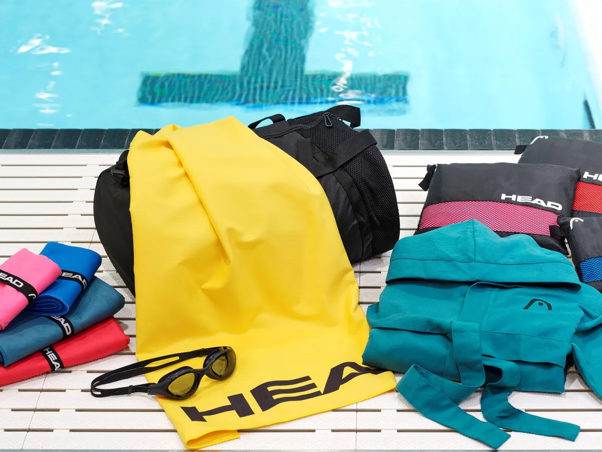 HEAD Active - Asciugamano Microfibra con Elastico, Asciugamano Palestra, Sport, Fitness Morbido e Leggero a Rapida Asciugatura - Asciugamani Bagno Assorbente Salvaspazio da Viaggio 40x60, Sunny Yellow