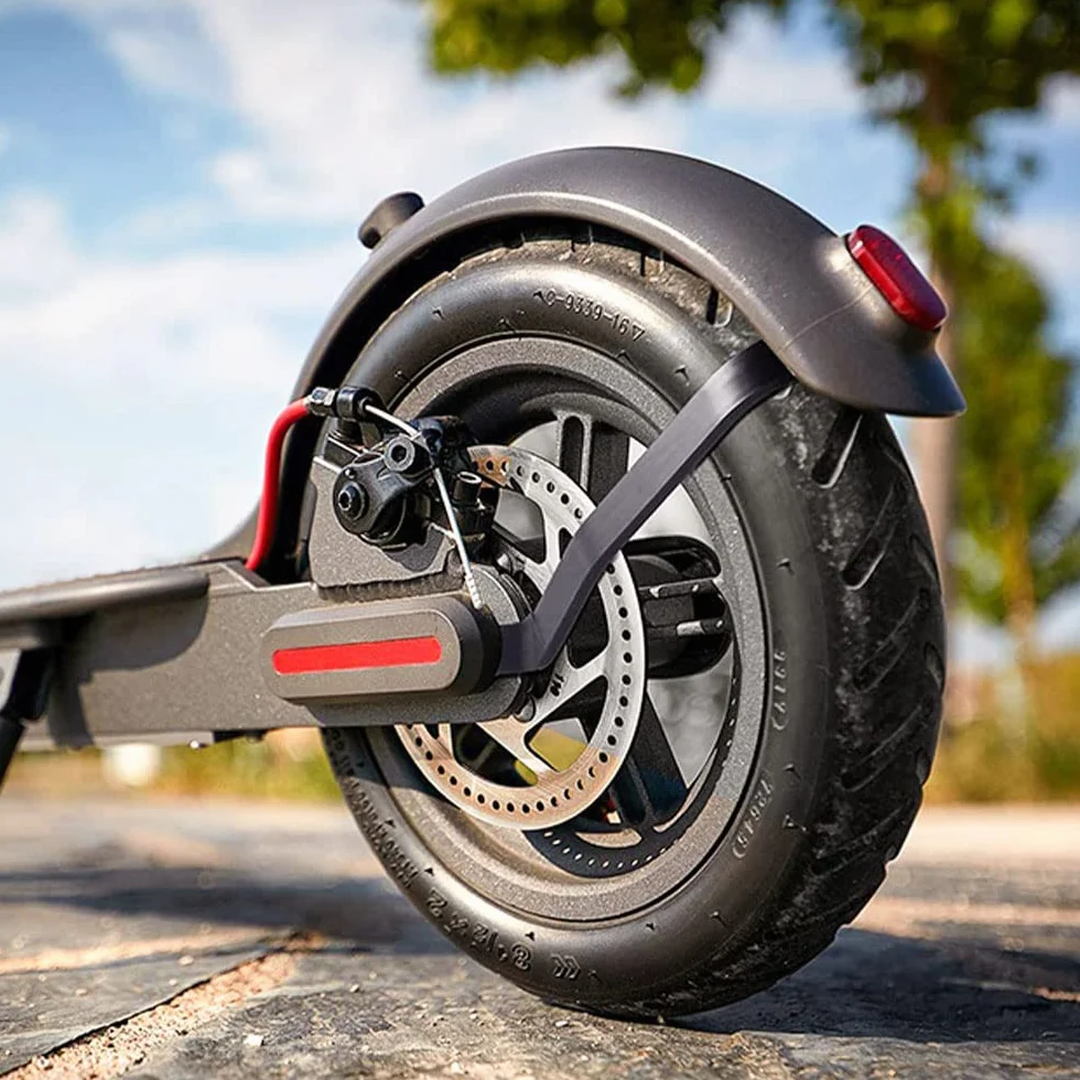Ainiv Parafango Posteriore per Scooter, Staffa Parafango, Luce Posteriore LED e Striscia Riflettente, Accessori di Ricambio per Scooter